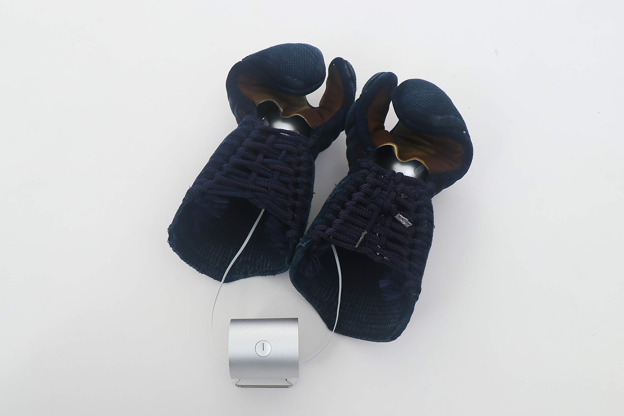 Amazon.co.jp: FRESHOE（フレッシュー） オゾンで洗う超軽量クリーナー